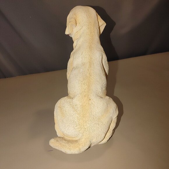 Vintage Yellow Labrador Dog Figurine 9 inches Painted Resin Collectible Statue - Picture 6 of 8